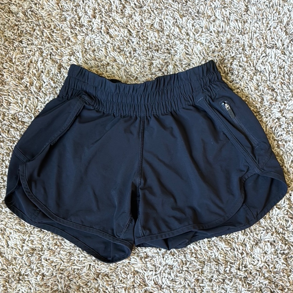 Lululemon Athletica Black Athletic Shorts Lightweight Moisture-Wicking